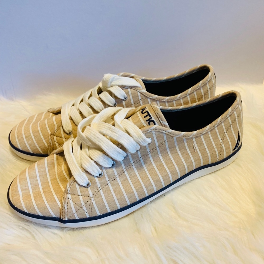Nautica Women’s Tennis Shoes - Size 10